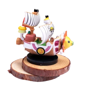 Thousand Sunny Miniature – Luffy Ship One Piece Collectible